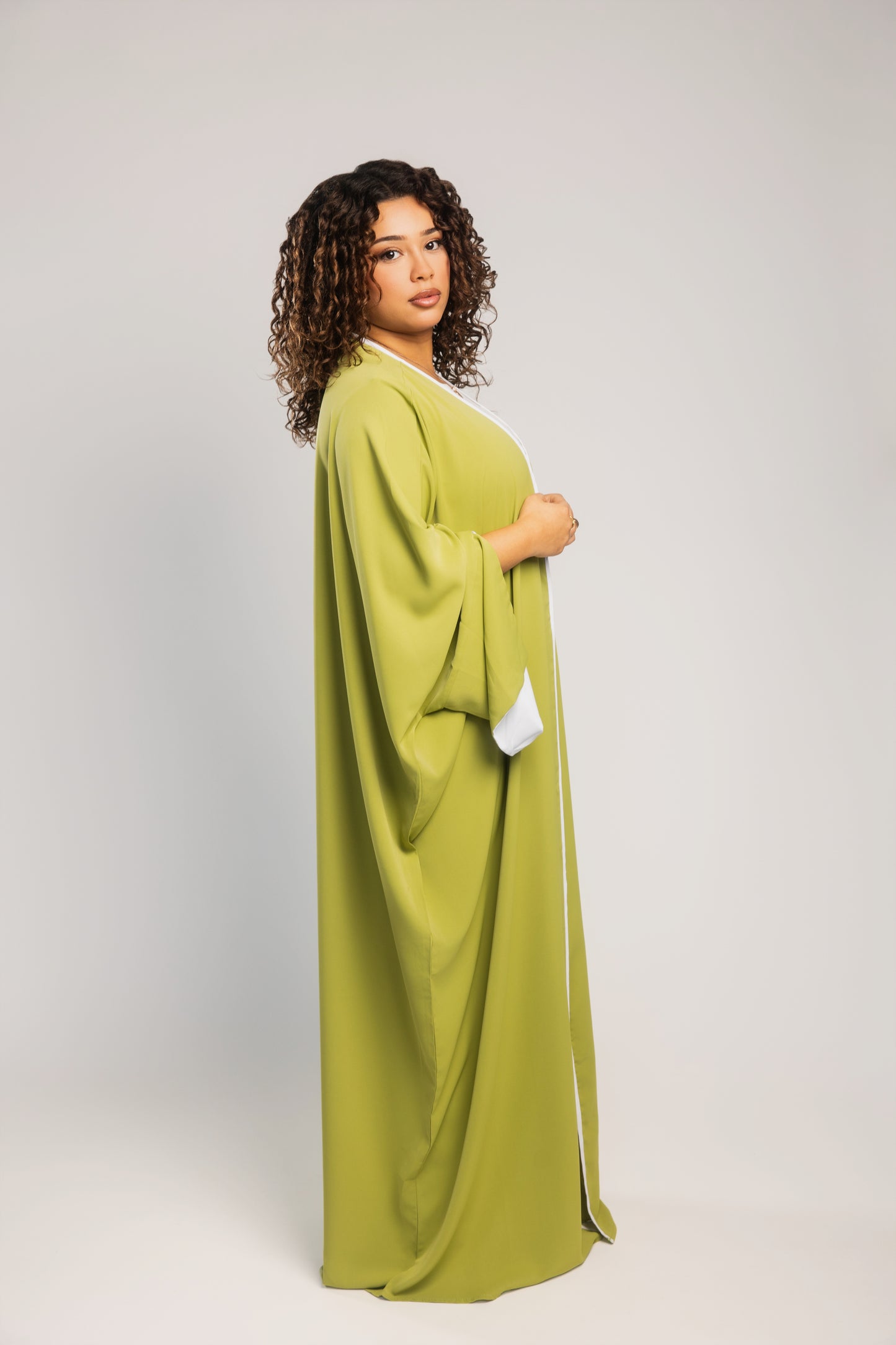 IMANE ABAYA - GREEN APPLE
